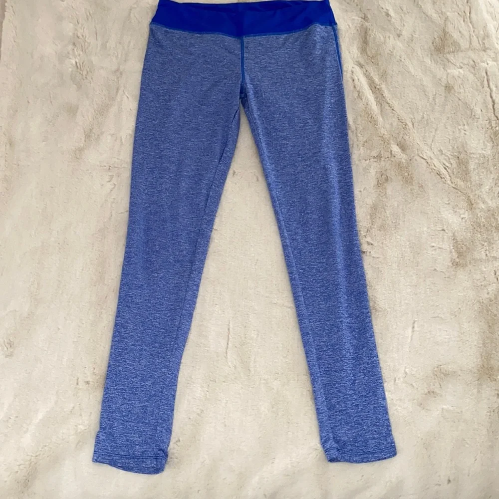 Athletic Yoga Leggings - Picture 5 of 6